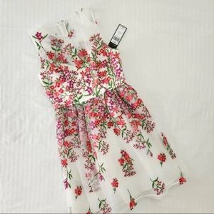 BCBG Maxazria - size 0 lace cocktail dress with floral